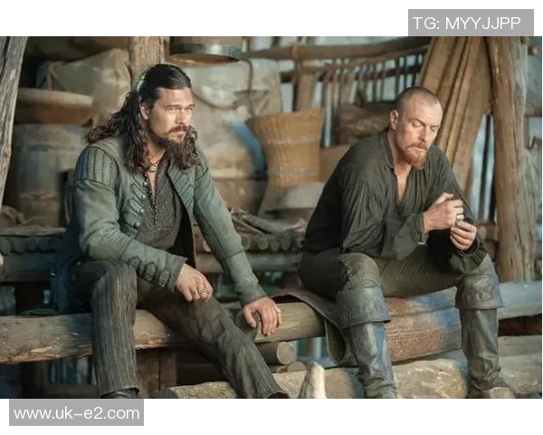 中国海盗与西方海盗的历史对比与文化差异探讨